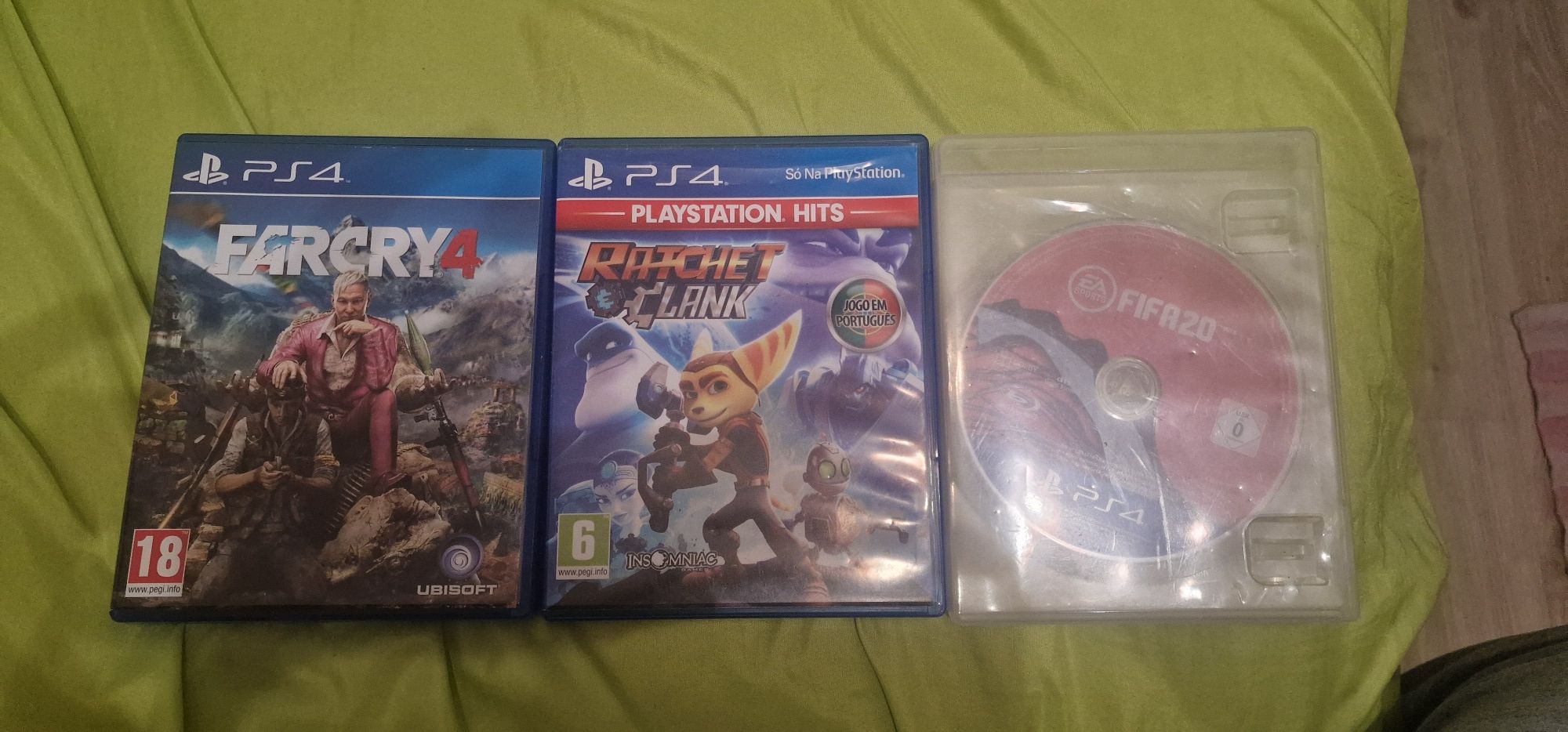 Ratchet and Clank, Farcry4 e FIFA20  PS4