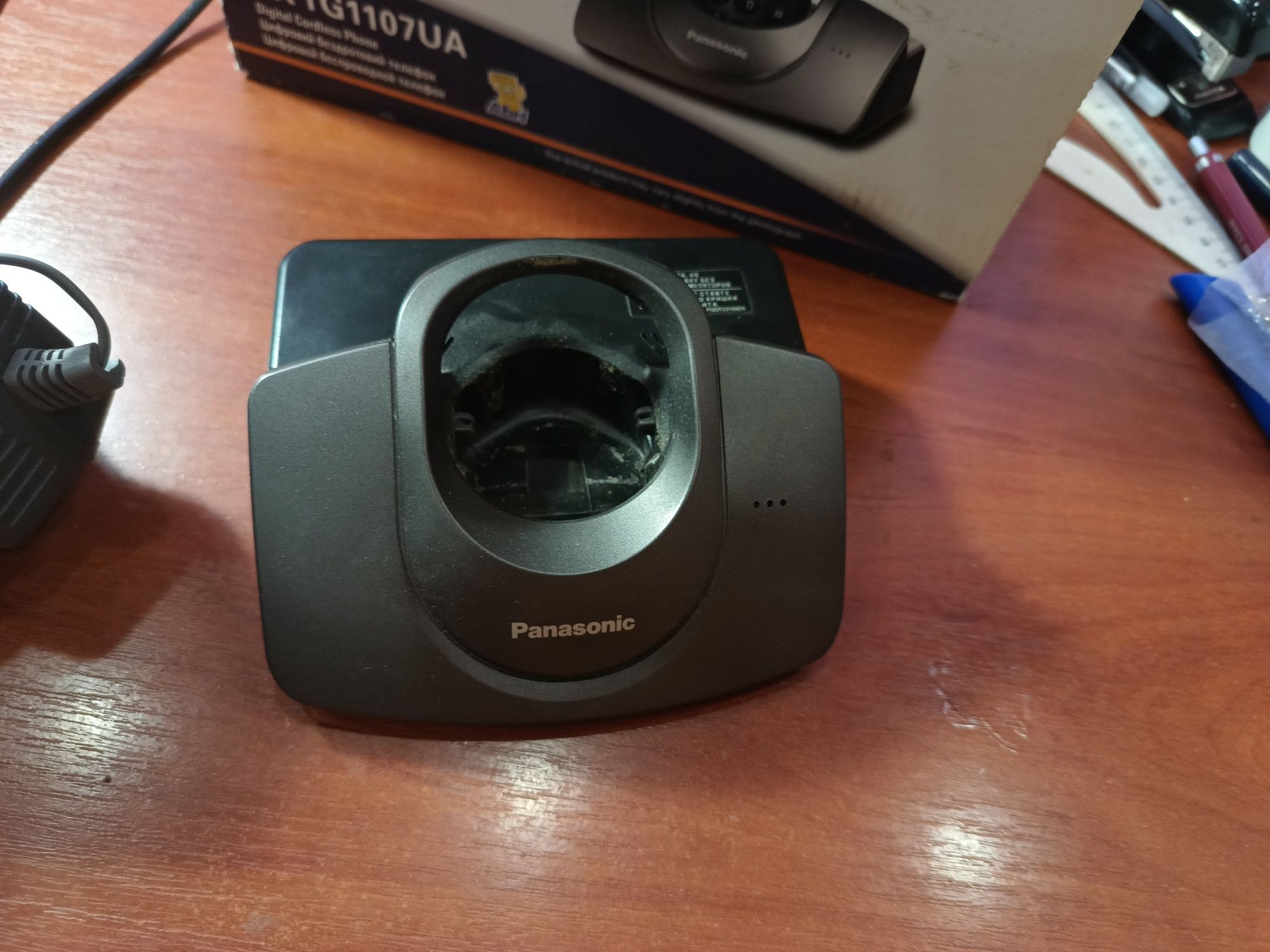 Стаціонарний телефон Panasonic kx-tg1107ua