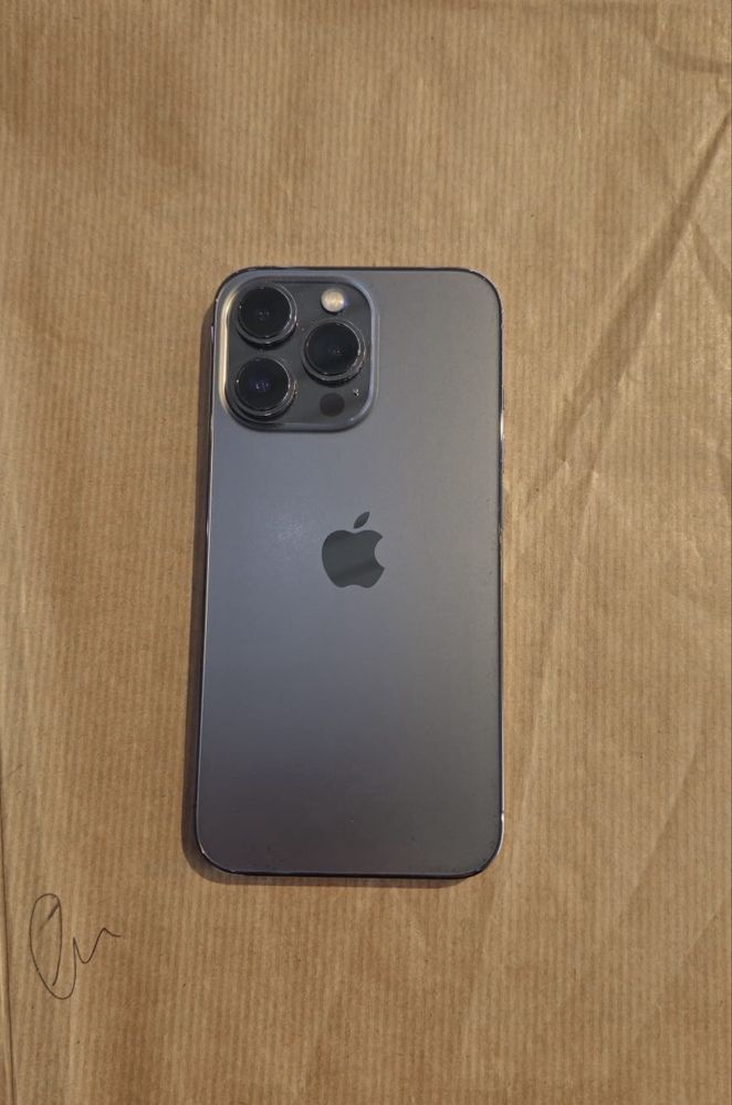 Iphone 13 pro com capas