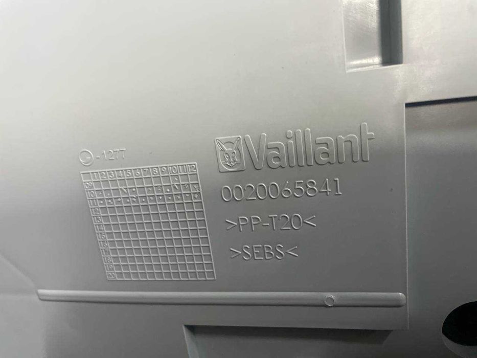 Проточний водонагрівач  (Бойлер проточний)VAILLANT 27 H/7 VED