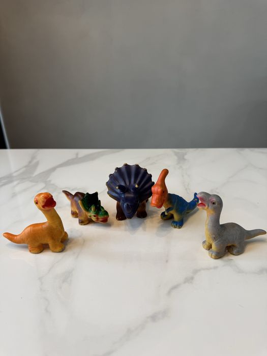 Продам динозаврів 120 грн/лот