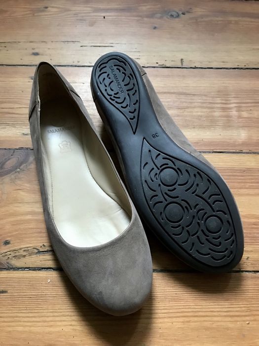 Złote baleriny Salamander