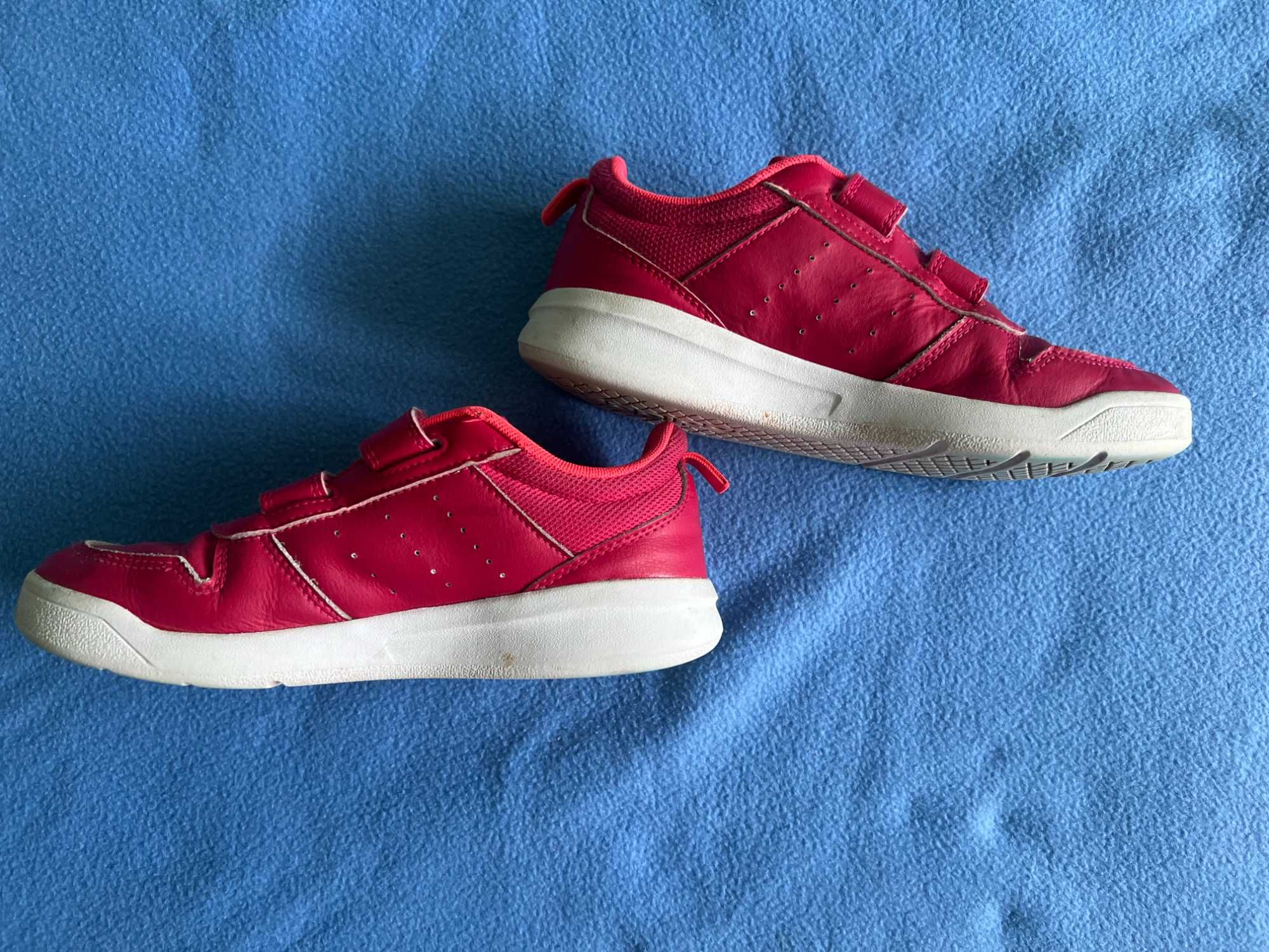 Кроссовки кросівки Adidas 35 размер стелька 22 см