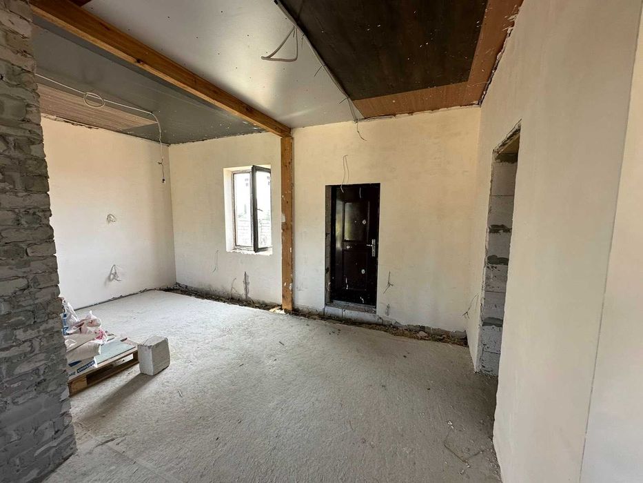 Новый двухэтажный дом в Прилиманском район аквапарка