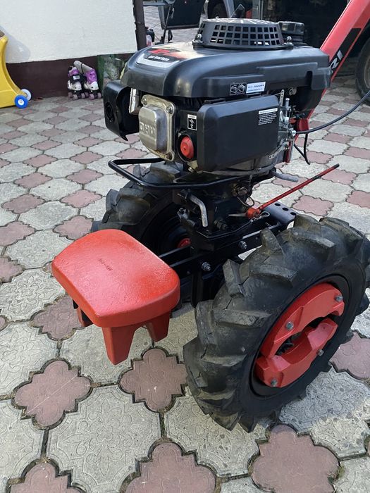 Мотоблок VARI бензиновий