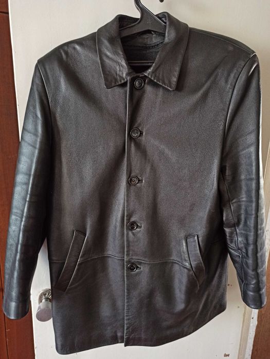 Мужская кожаная куртка.