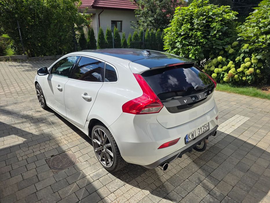 Volvo V40 2.0d 120KM
