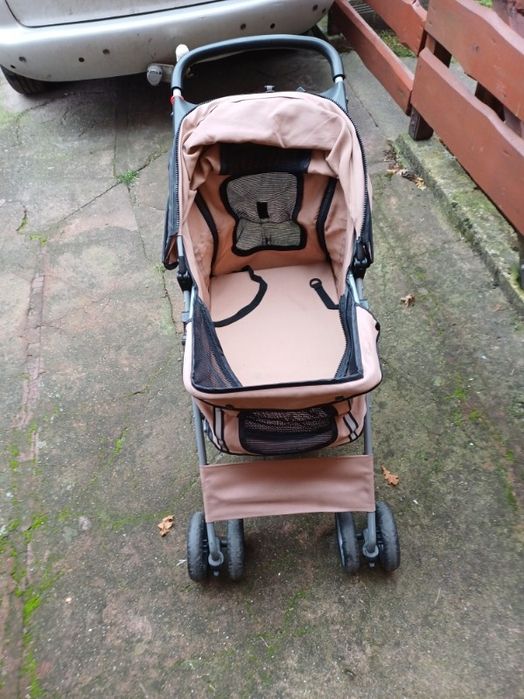 Wózek do przewożenia psa