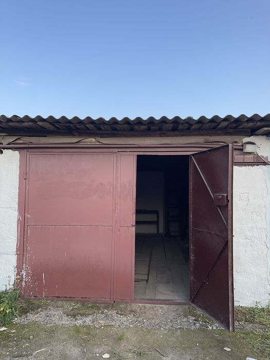 Продаєтся капітальний гараж на БАМІ