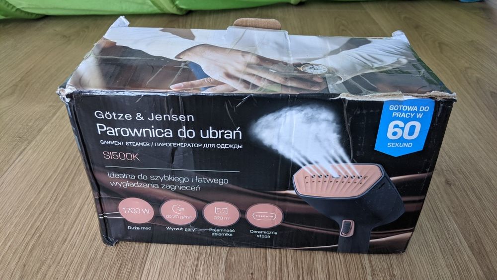 Parownica do ubrań (Steamer) GÖTZE & JENSEN SI500K