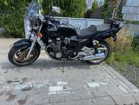 Motocykl Yamaha Xjr 1200