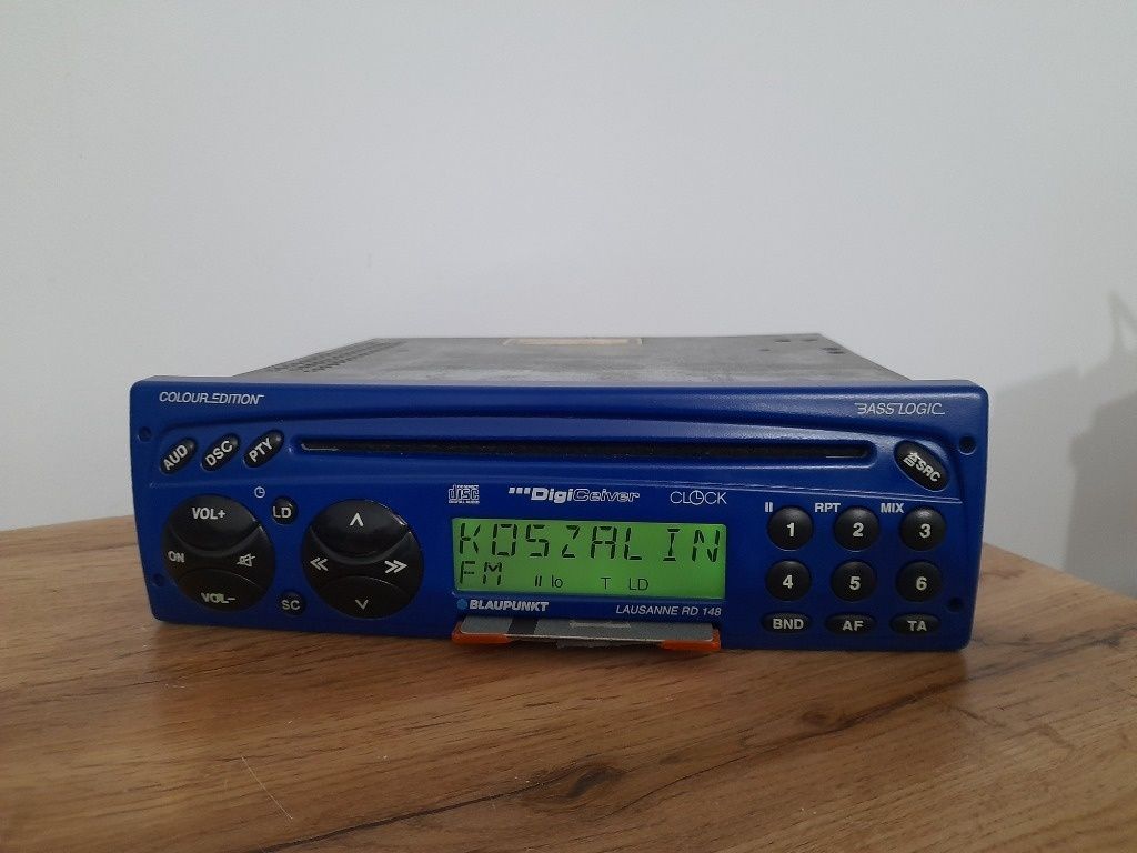 Radio Blaupunkt Lausanne RD 148 Colour Edition Blue ! Fiat Seicento
