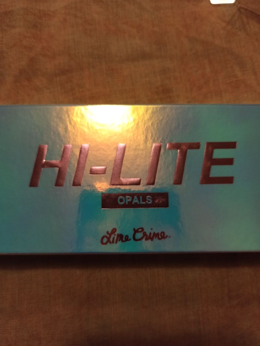 Rozświetlacz hi-lite opals Lime Crime.