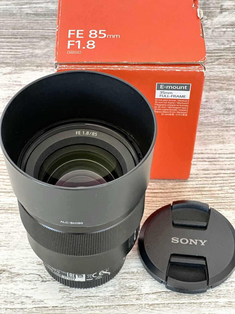 LENTE SONY FE 85mm f/1.8 Full Frame