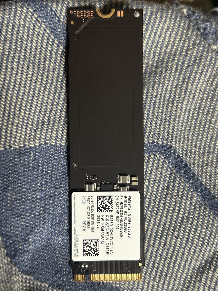 Samsung SSD PN991a 256 GB m.2 2280 NVMe (mzvlq256hbjd-00bkn)
