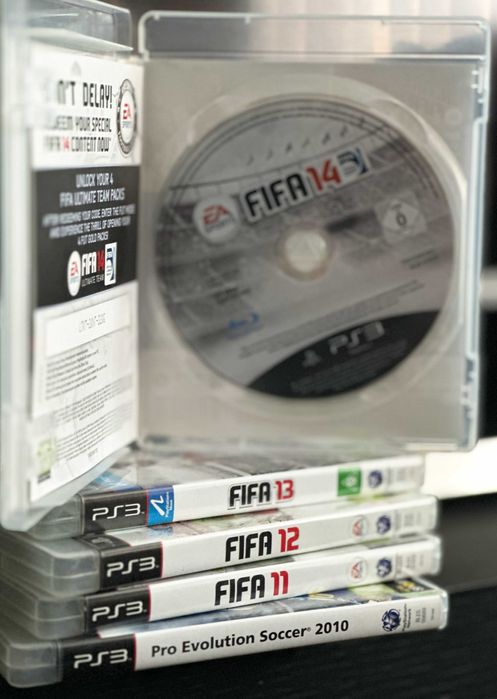 Coleção Lendária PS3 – FIFA 2011 a 2014 + PES 2010!