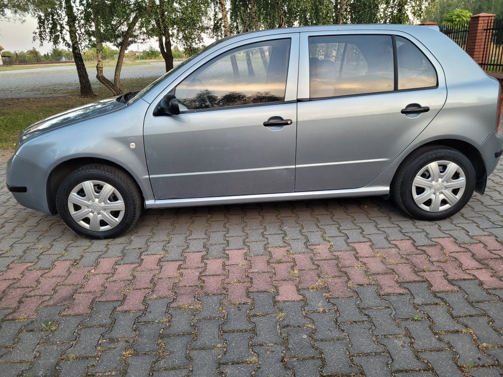 Skoda Fabia 1.4 Mpi Benzyna Lpg Wspomaganie Alarm radio fabia