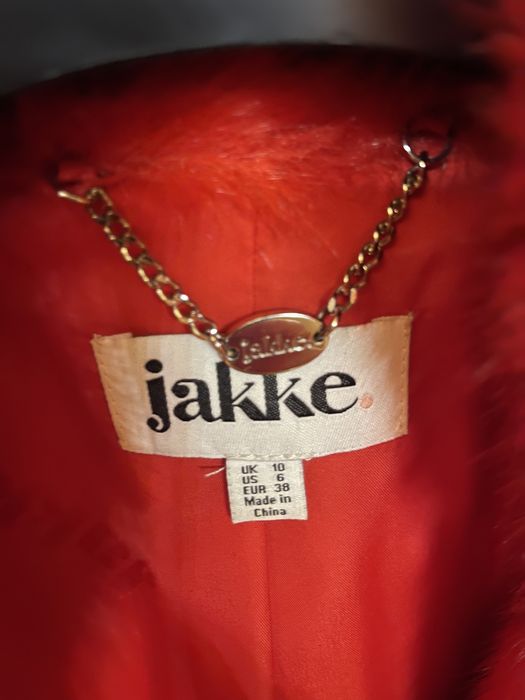 Шубка із штучного хутра бренду Jakke