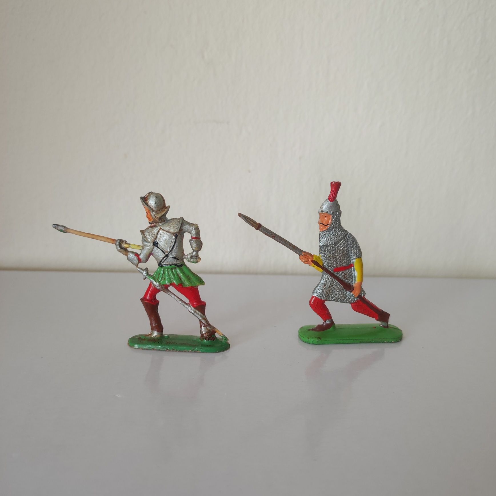 Figurki rycerzy 2 szt.