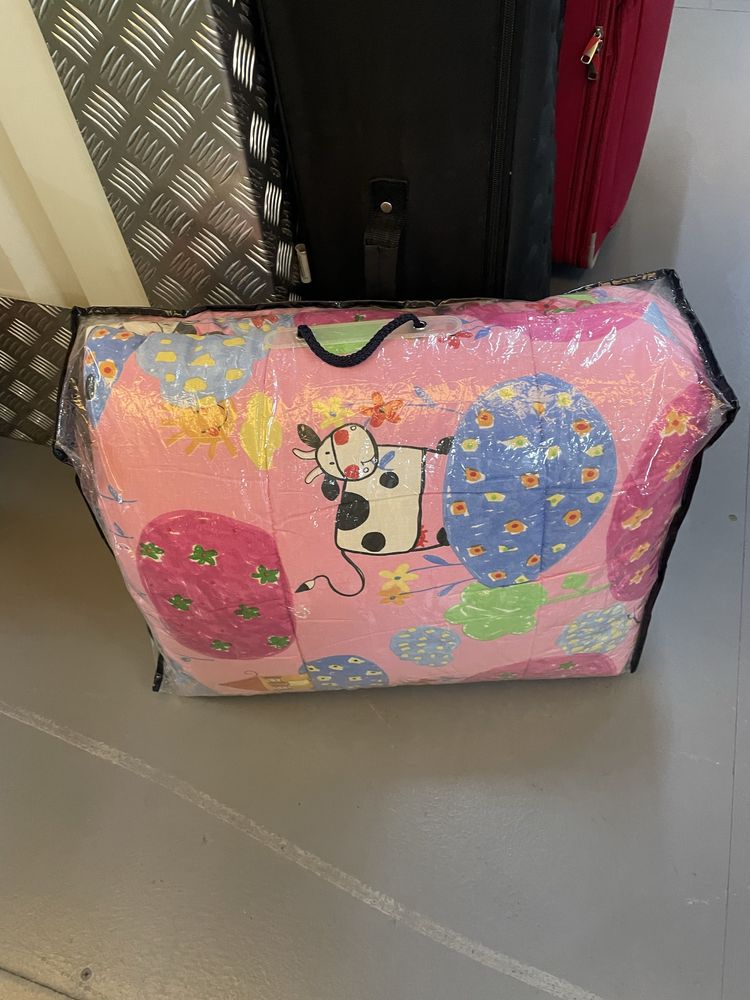 Edredon com capa bom estado