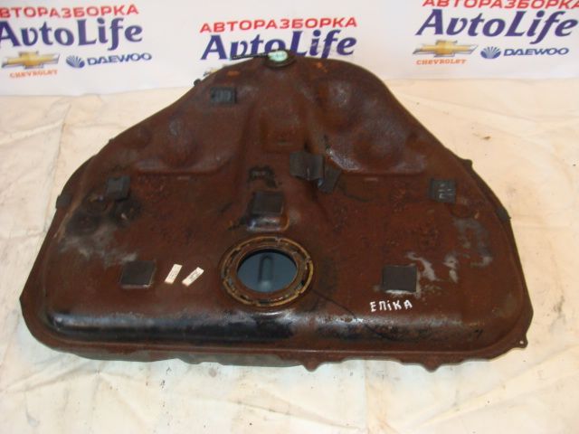 Паливний бак Chevrolet Epica\Шевроле Епіка 2.0