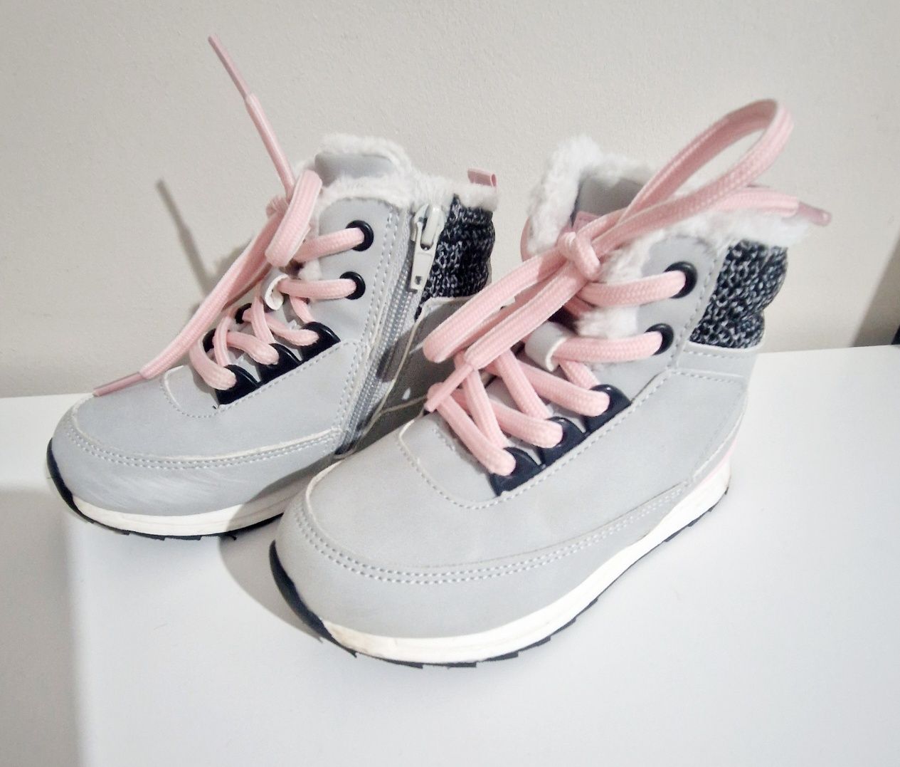 Buty jesienne zimowe ocieplane 24 25 Reserved