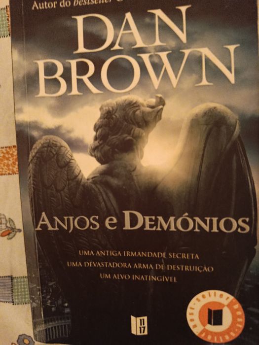 Livros marcantes em bom estado