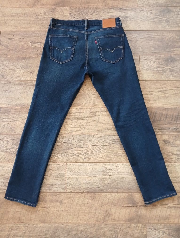 Джинсы Levis 511 р W 35-36 L 32 ц 1000 гр оригинал, отличн. сост