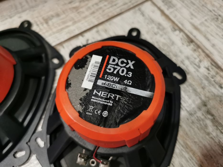 Hertz DCX 570.3, овалы 130х180мм(5x7") в авто.