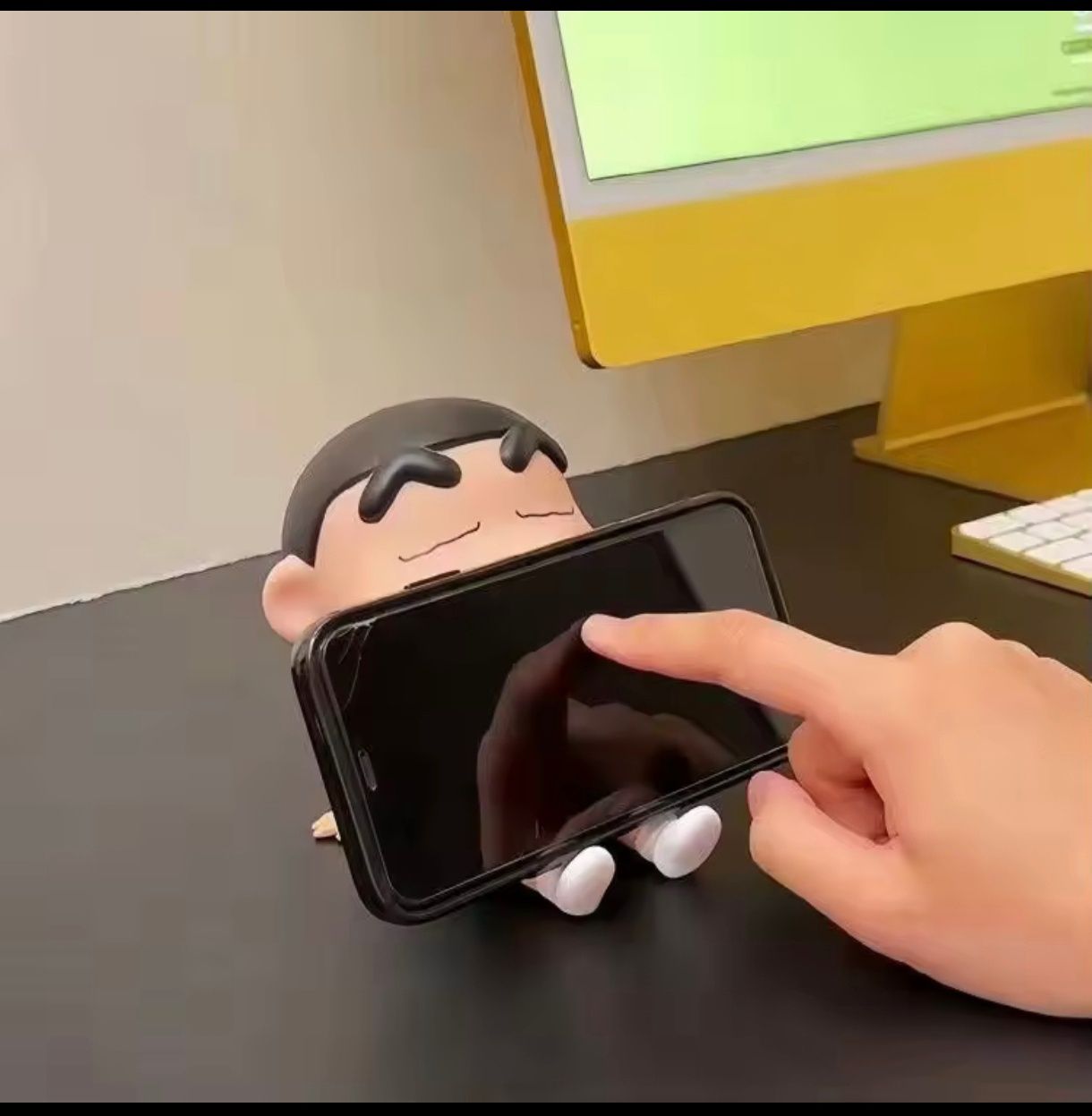Anime crayon shinchan suporte telemóvel