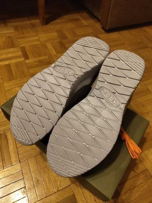 Buty męskie Keen Highland Arway, rozm. 40,5/41, wkładka 26,5cm