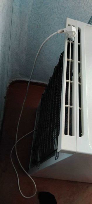 Морозильна камера Snaige F 100