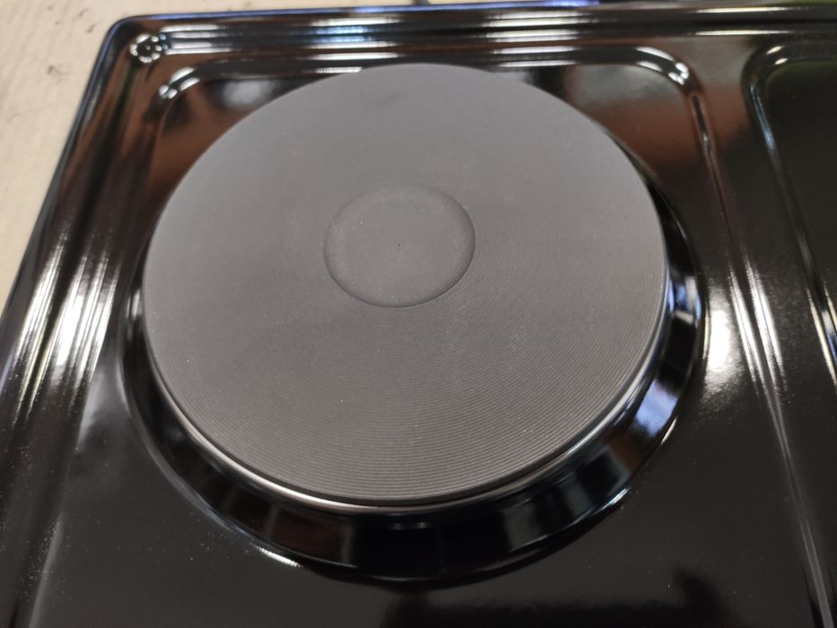 Поверхность газовая 3газ+1электро KUMTEL черная