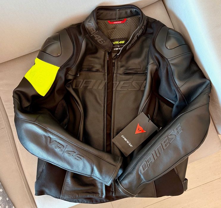 Casaco NOVO Dainese VR46 Pole Position em pele.33% Desconto. Tam 52
