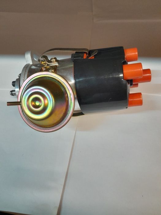 Трамблер с вакуумом VW Golf 2 /Jetta 2  1.3B