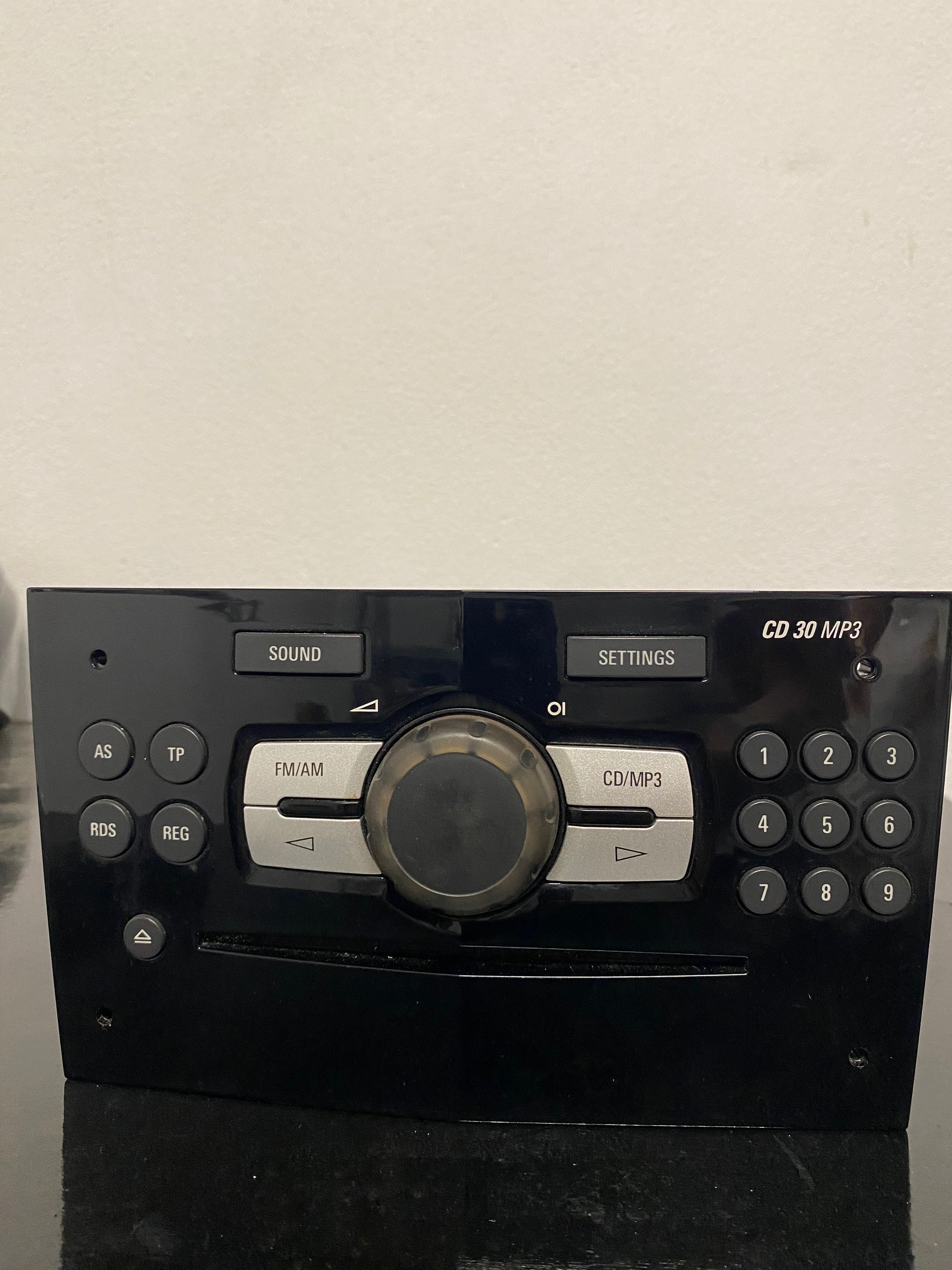 Rádio original Corsa D