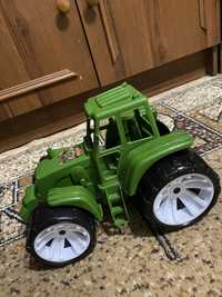 Трактор / дитячий трактор / великий трактор