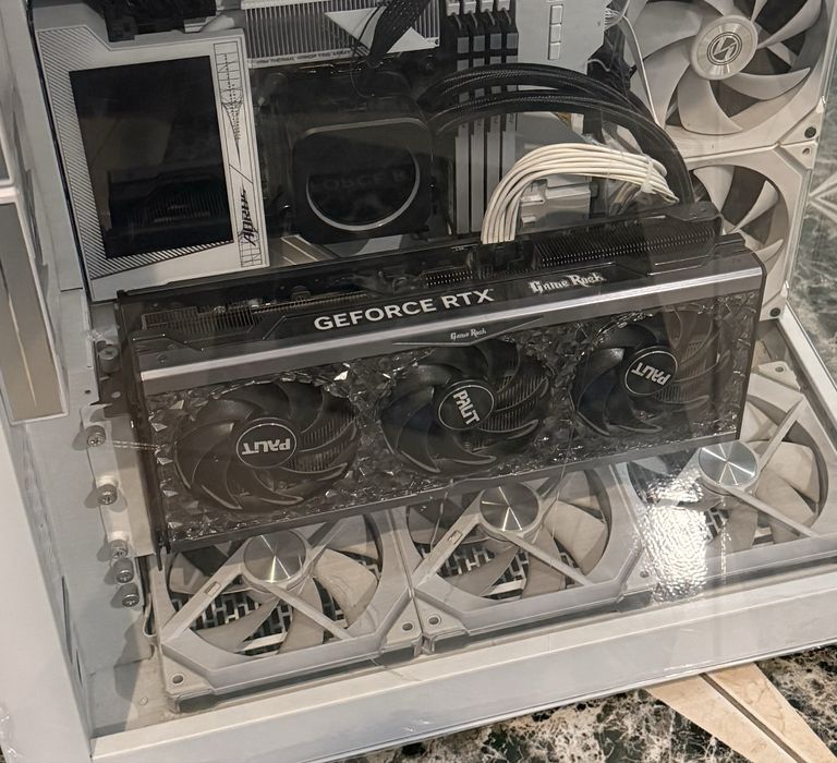 Система рідинного озолодження Corsair iCUE H150i Elite LCD XT Display