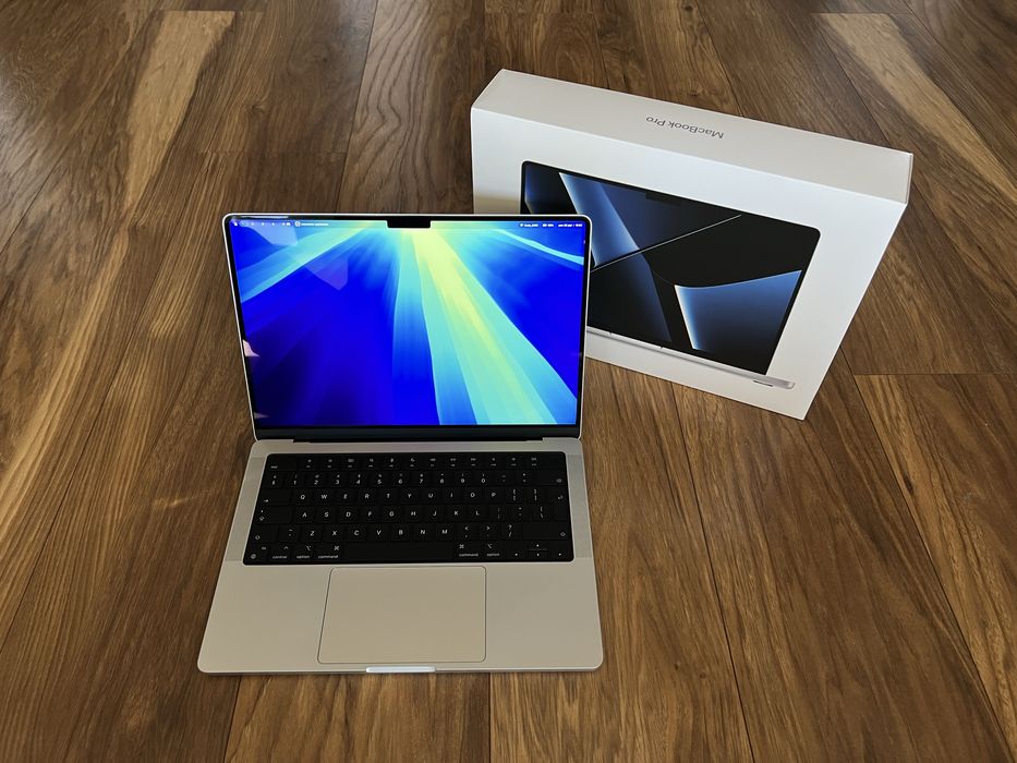 MacBook pro 14 1tb 16gb Silver