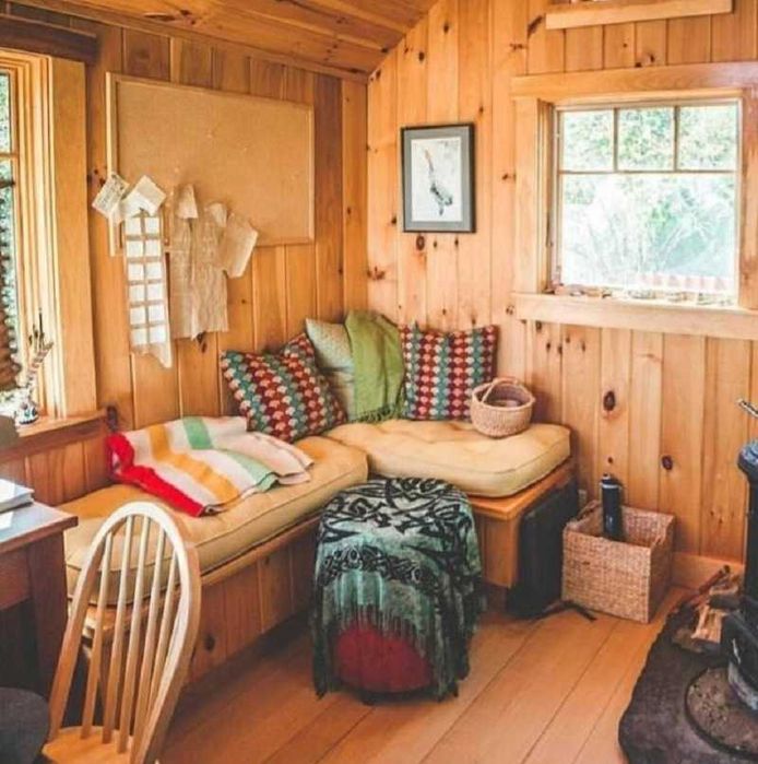 Продам будинок біля Києва, біля озера ,10 сот, шикарна природа.