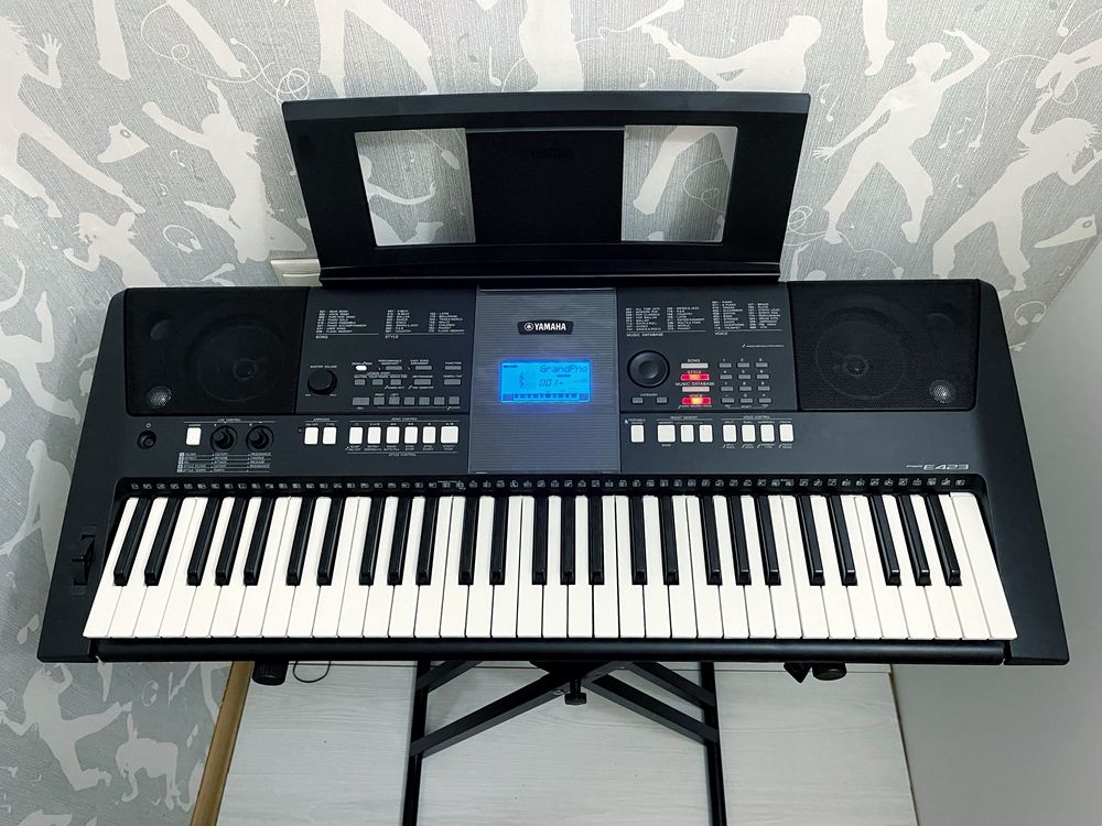 Синтезатор Yamaha E-423!!! Крутезна модель! Динамічна.