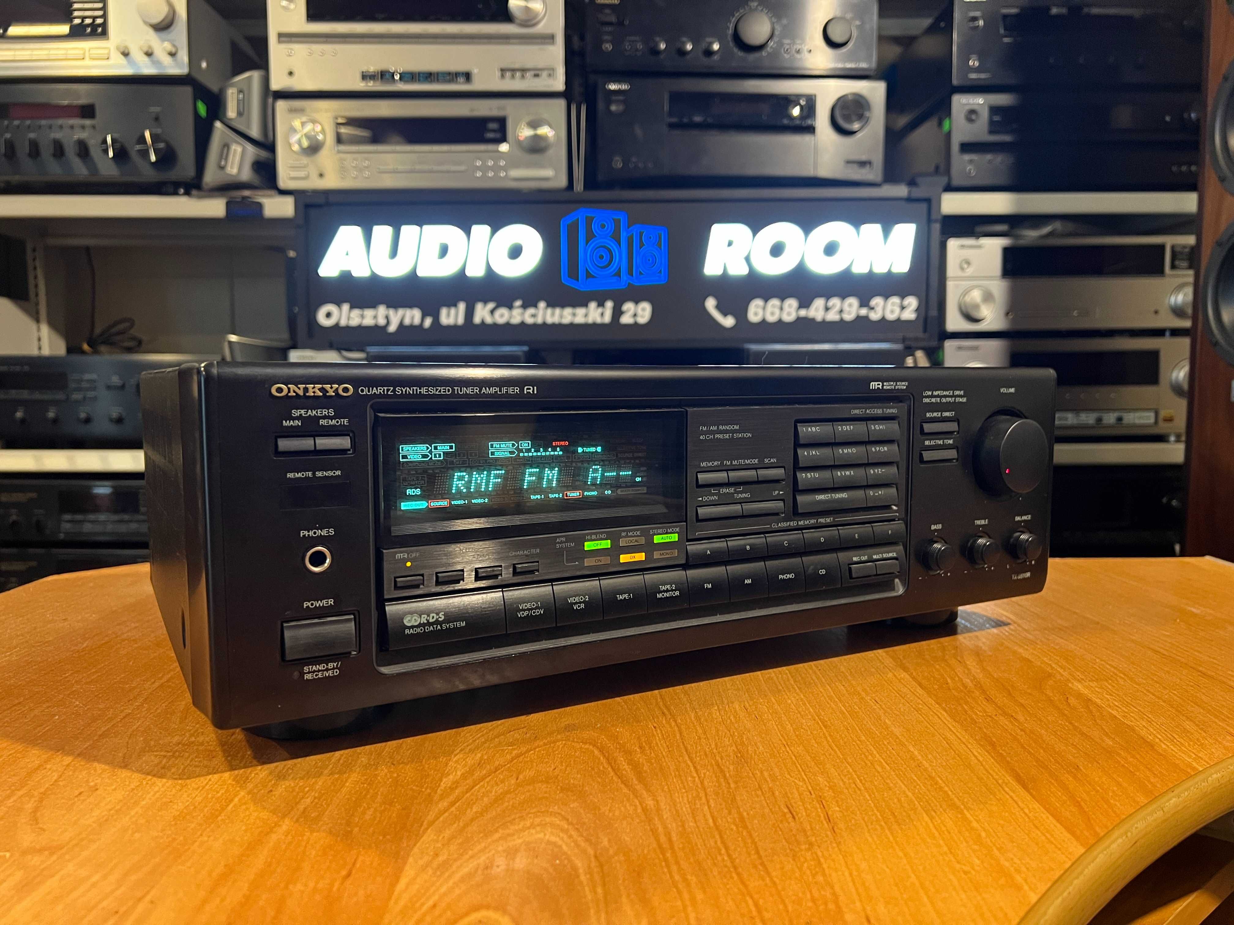 Amplituner Onkyo TX-8510R Audio Room