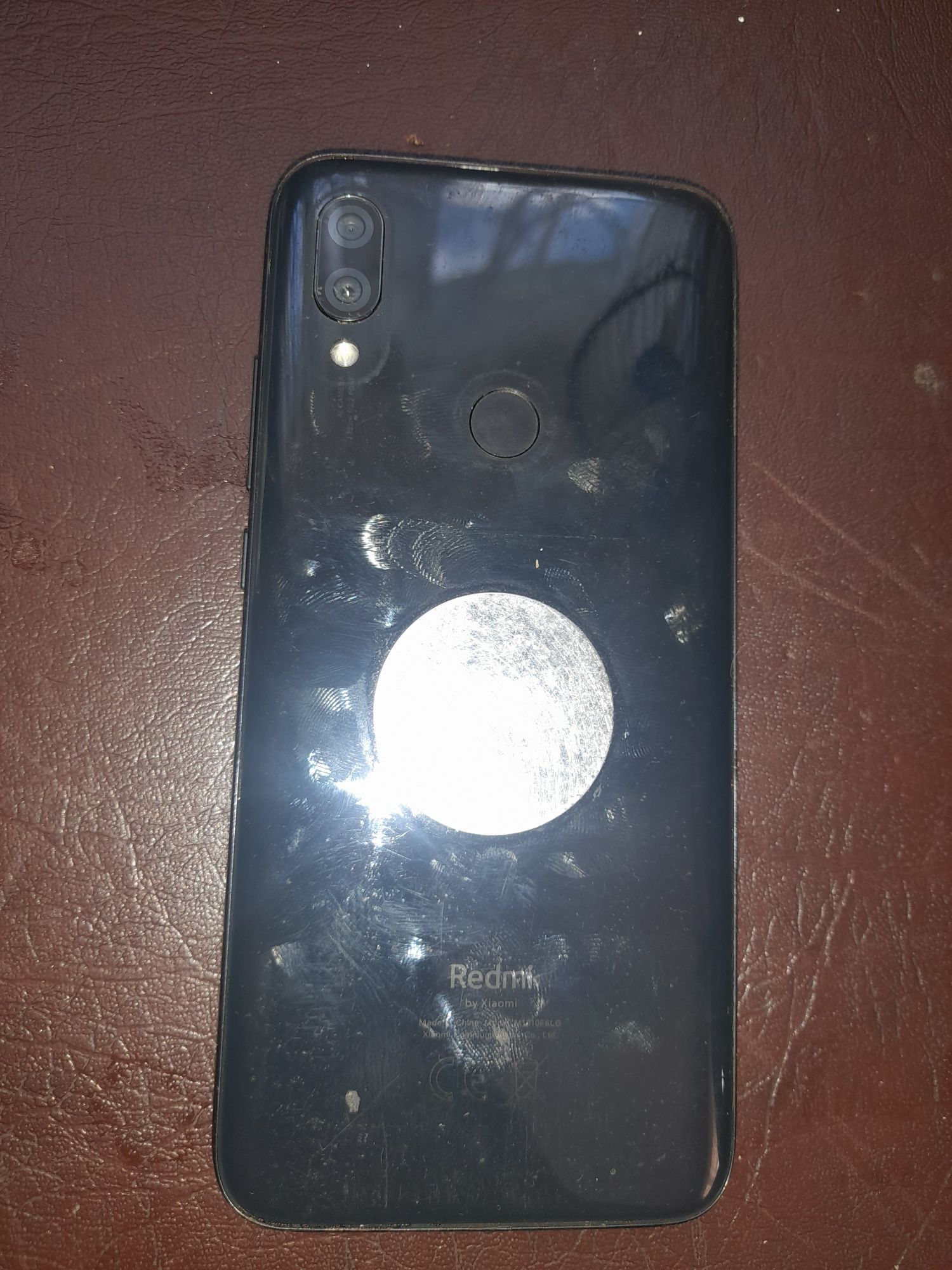 Продам Redmi 7 3/32