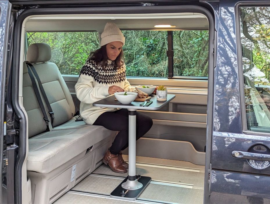 Vangear Table Stand Camper