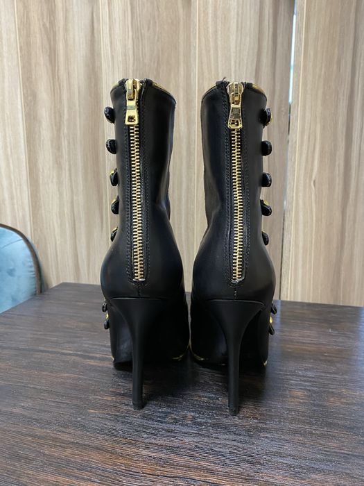 Брендові черевики, напівчоботи Balmain 37-38