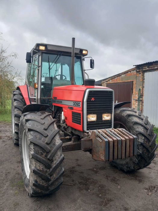 Ciągnik rolniczy Massey Ferguson 3090