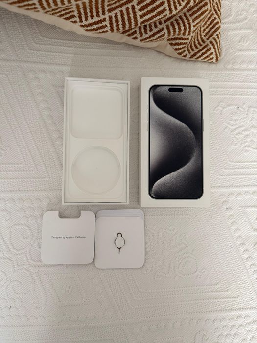 IPhone 15 Pro Max 256 gb C/ Garantia