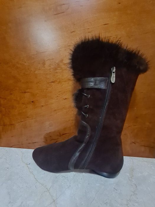 Чобітки демісезонні жіночі