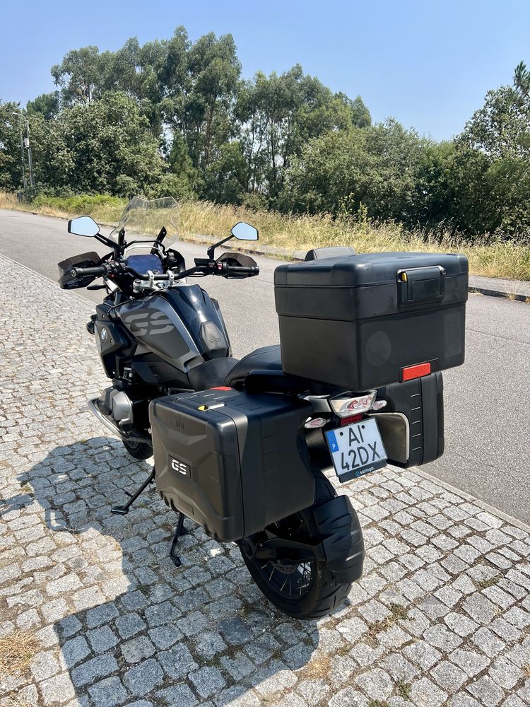 BMW R 1250 GS de 2021 nacionla-Triple Black