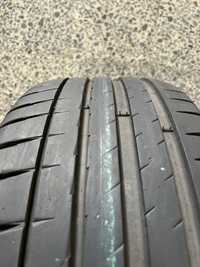 Pneus semi-novos 215/40R17